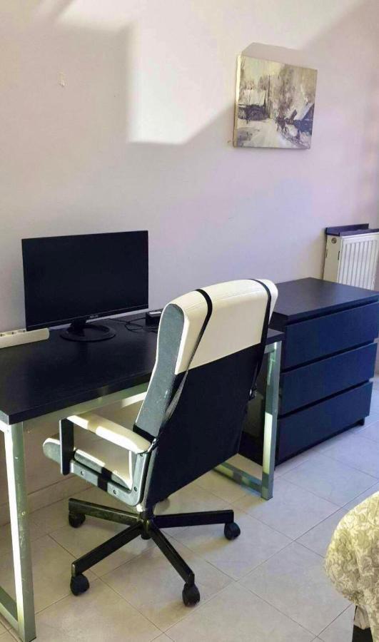 Modern 2Br City Flat 10Min From The Beach Athen Exterior foto