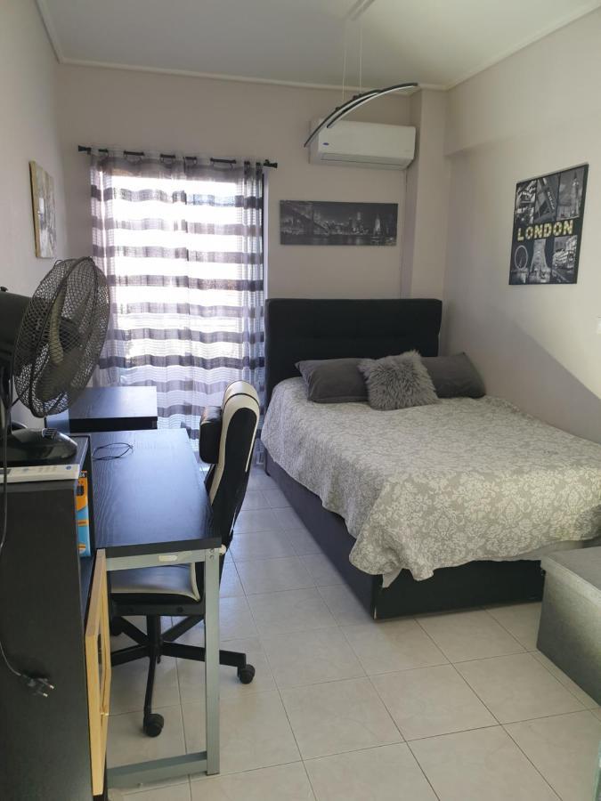 Modern 2Br City Flat 10Min From The Beach Athen Exterior foto